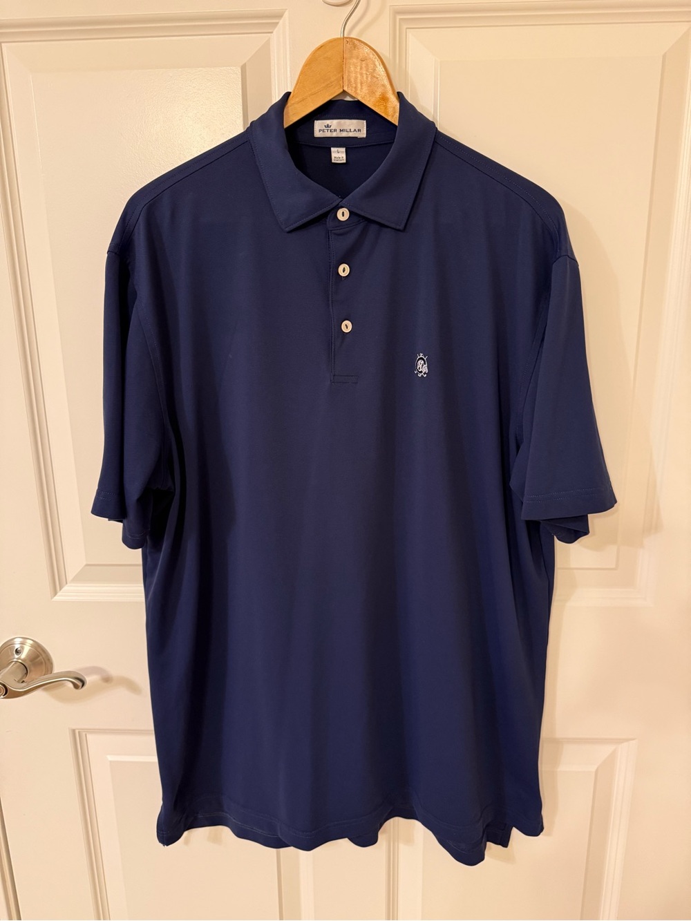 Peter Millar Golf Polo Shirt Men’s Large EUC Navy Blue Logo Extra Buttons